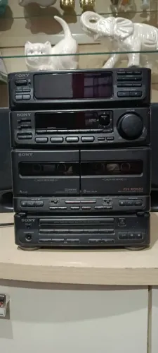 Caixa de som Sony FH-B900 com 2 caixas modelo japones feito no Japão
