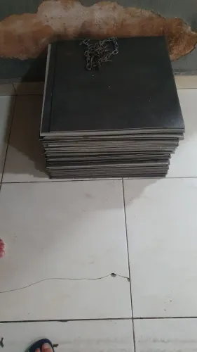 Sobra de piso vinilico 25 metros