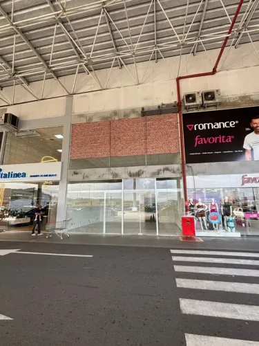 Loja para Locação em São José, Kobrasol, 1 banheiro