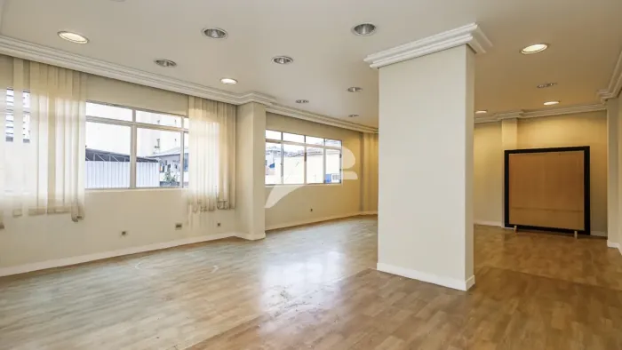 Conj. Comercial Centro 81m²