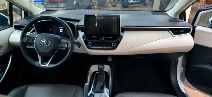 Toyota Corolla Altis Prem. Hybrid 1.8 Flex AUT 2023