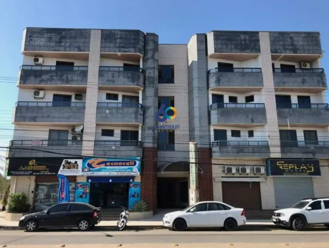 Loja Comercial à Venda - 66,63 m² no Bairro Barra.