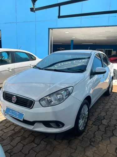 Fiat Grand Siena Essence 1.6 Flex 16V 2018