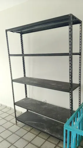 Estante de aço, semi nova