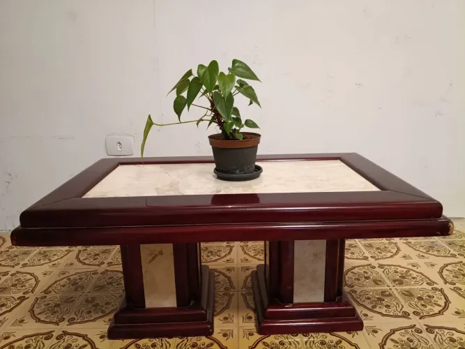 Vende-se mesa de centro