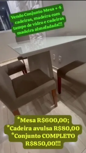 Mesa madeira com Tampo de vidro