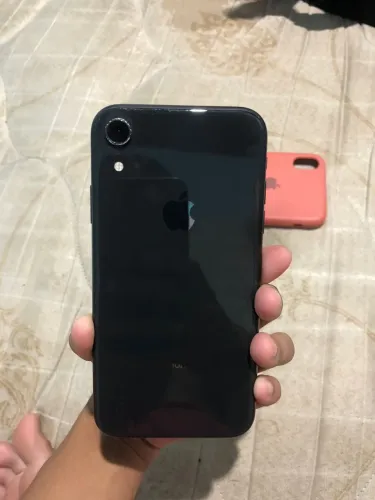 Vendo ou troco por tv iPhone xr