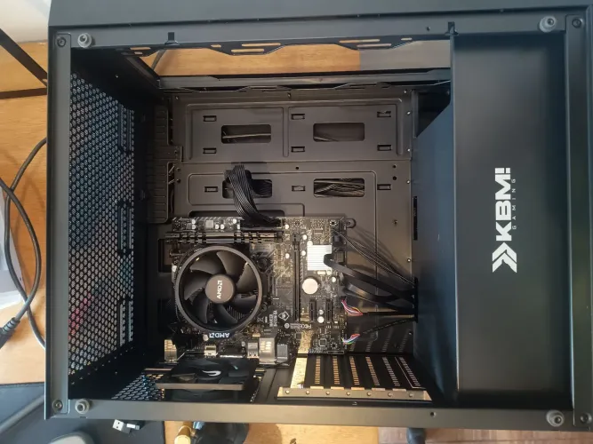 PC RYZEN 5 4600G 32gb RAM