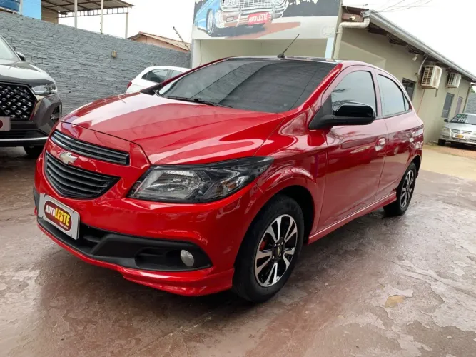 Chevrolet Onix Hatch Effect 1.4 8V Flex Mec. 4P 2016