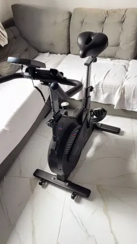 Bicicleta Ergométrica Compacta e Silenciosa - Bike Spinning para Apartamento, 150kg