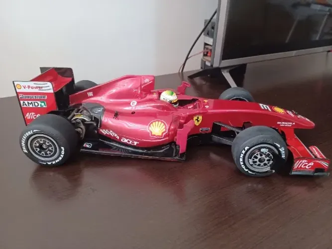 Automodelo fórmula 1 Tamyia 
