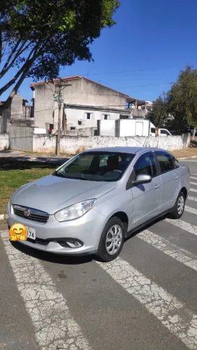 Fiat Grand Siena Attrac. 1.4 EVO F.flex 8V 2014