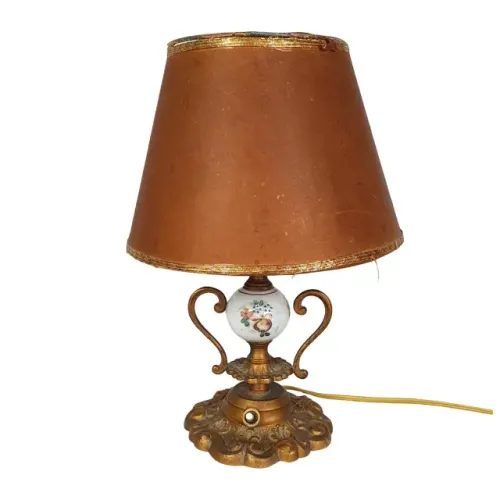 Antigo Abajur de mesa Bronze Base recortada guarnições Porcelana com esmaltação floral*