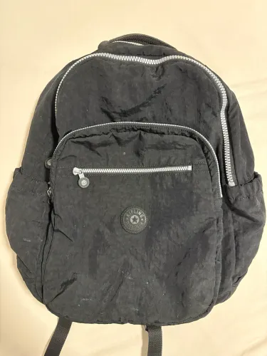 Mochila + Estojo kipling semi novo
