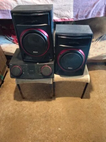 Vende-se caixas de som