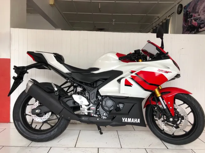 Yamaha YZF R-3 Connected 321 ABS 70th Anniversary 2027