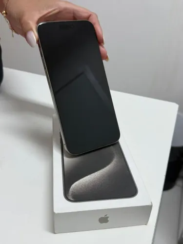 iPhone 15 Pro Max - 256gb