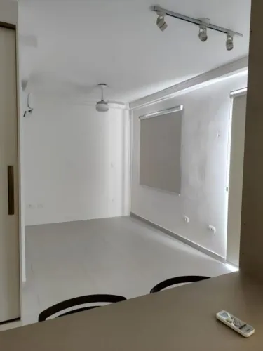 Apartamento com 1 dormitório para alugar, 35 m² por R$ 3.337,00/mês - Jardim Aquárius - Sã