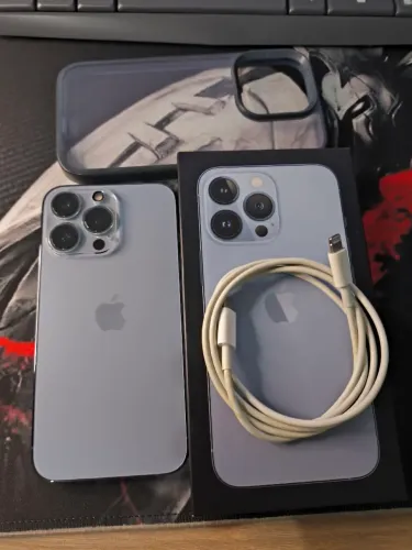 iPhone 13 Pro 256gb COM TODOS ITENS DA CAIXA
