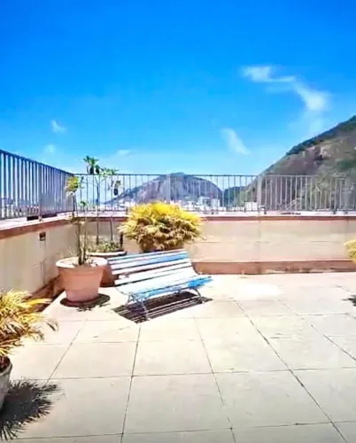 Cobertura linear, com vista cinematrográfiva,4 qtos, suite,próximo metrô em Copacabana