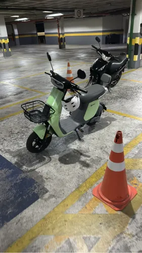 Bicicleta elétrica aima e390