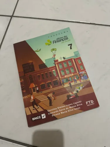 Vendo um livro de oficina das finanças do 7ªano
