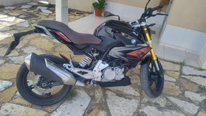BMW g310R