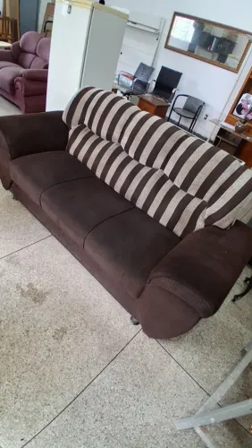SOFÁ DE 3 LUGARES LINDO