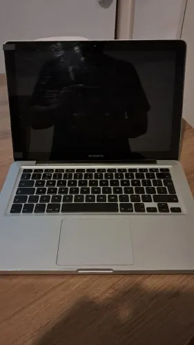 Macbook pro (retirada de peças)