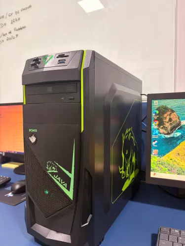 PC Gamer Intel Core i3 9100 + RX 550 4GB + 8GB RAM