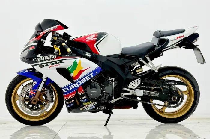 HONDA CBR 1000RR FIRE BLADE 2007