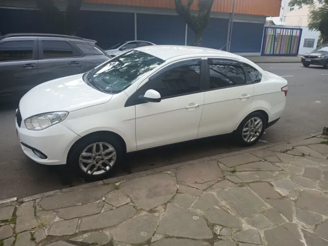 Fiat Grand Siena Attrac. 1.4 EVO F.flex 8V 2019