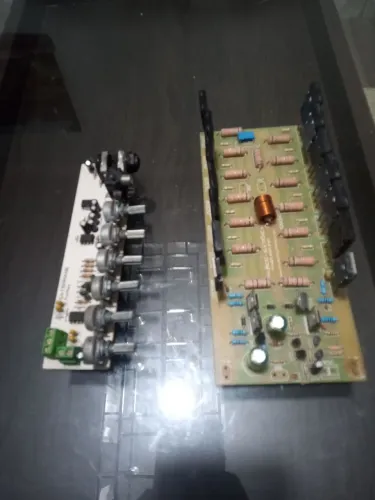 Placa de amplificador 1000w com pre amplificador 