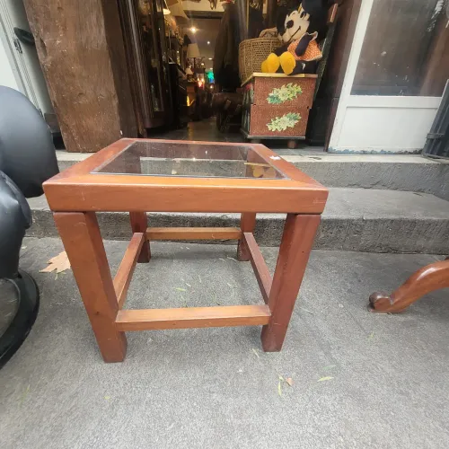 Mesa Auxiliar. Madeira e vidro