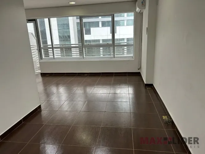 Sala Comercial para Venda e Locação em Barueri.