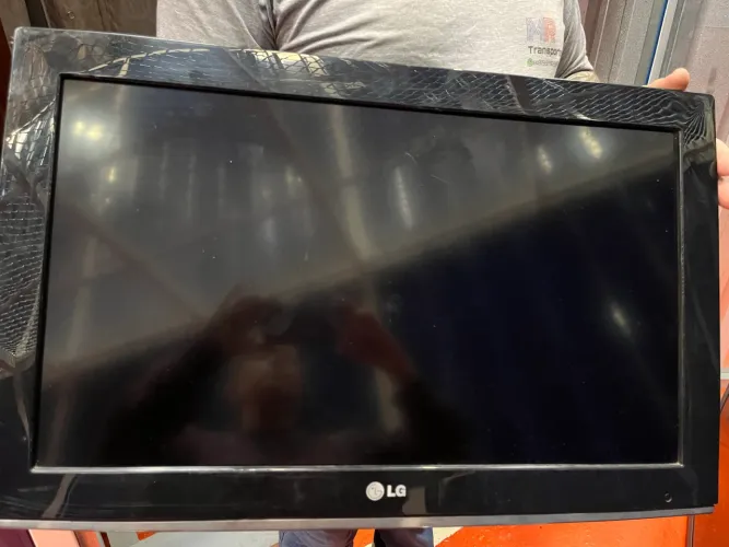 Vendo TV/monitor LG 26 polegadas