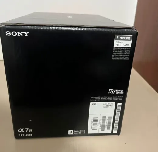 Câmera Sony Alpha a7 IV Mirrorless (Corpo) NOVA