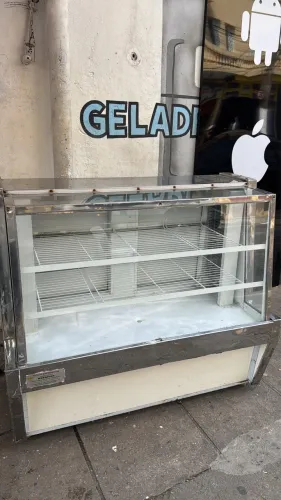 Balcão refrigerado vitrine