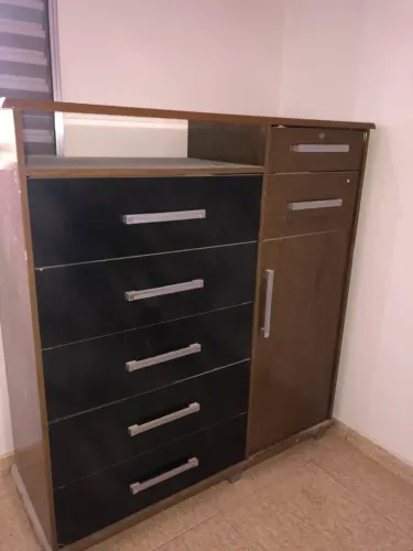 Vendo cômoda 