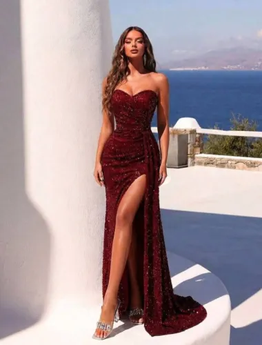 Vestido de festa longo vinho em paetê 