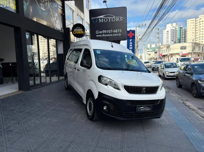 Peugeot Expert Minibus 1.6 Turbo Diesel 2021