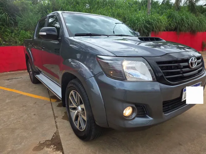 Toyota Hilux CD SRV D4-d 4X4 3.0 TDI Diesel AUT 2015