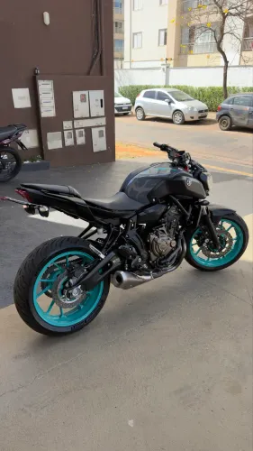 Yamaha MT 07 2024 AZUL