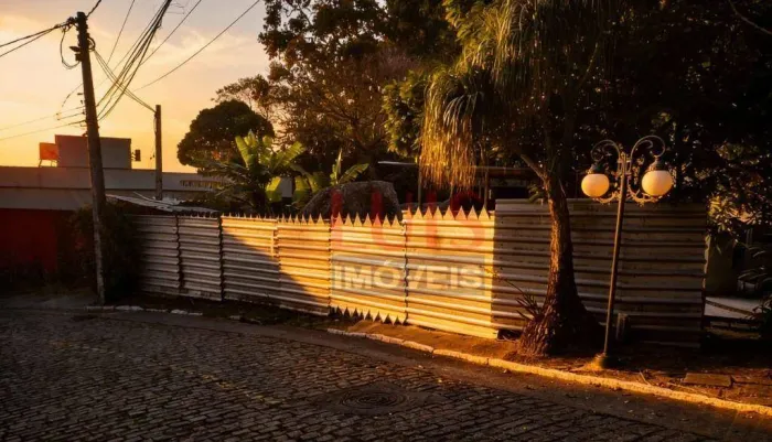 Terreno à venda, 525 m² por R$ 750.000,00 - Itacoatiara - Niterói/RJ