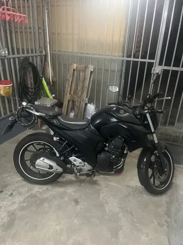 Yamaha FZ25 Fazer 250 2019