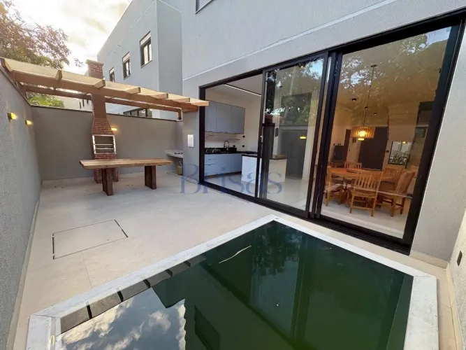 CASA RESIDENCIAL em São Sebastião - São Paulo, Boiçucanga