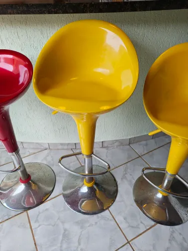 Banquetas altura regulável 