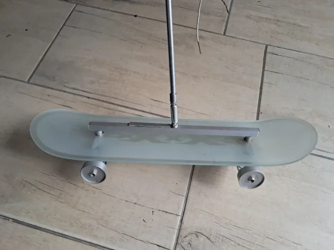Lustre Skate