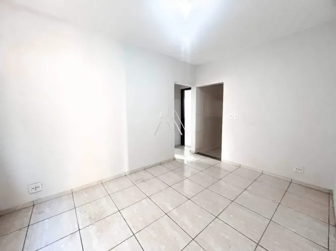 Alugo apartamento em Itaúna próximo a universidade!!