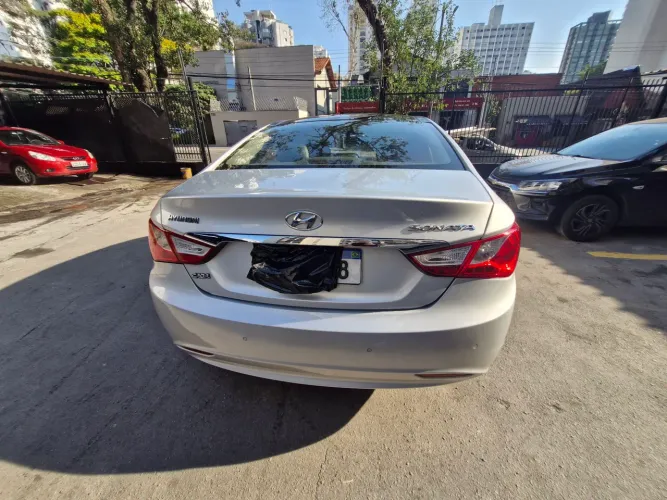 Hyundai Sonata 2.4 16V 182cv 4P Aut. 2012